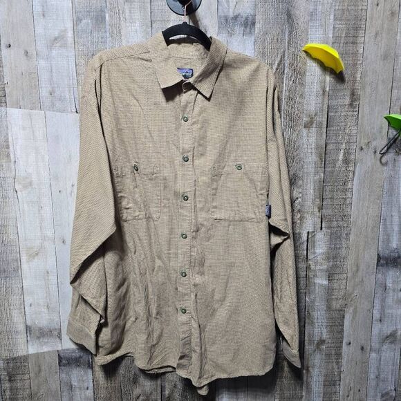 Patagonia Mens Plaid Vintage Button Down Shirt Brown Tan - Picture 1 of 5